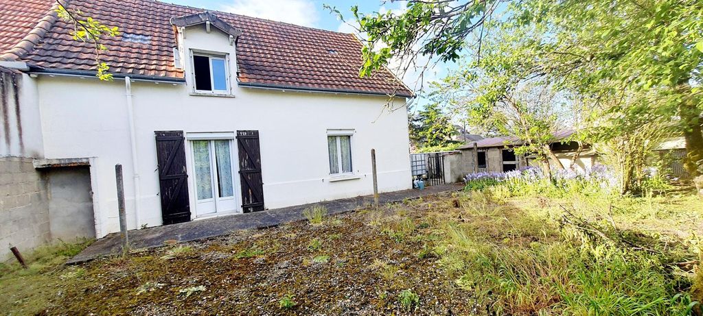 Achat maison à vendre 2 chambres 84 m² - Châtellerault