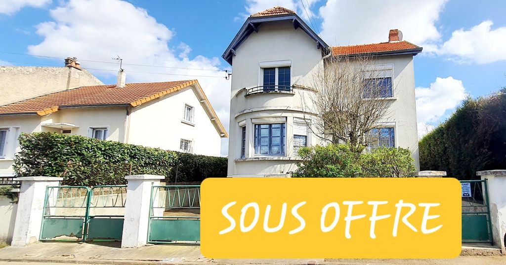 Achat maison à vendre 3 chambres 106 m² - Châtellerault