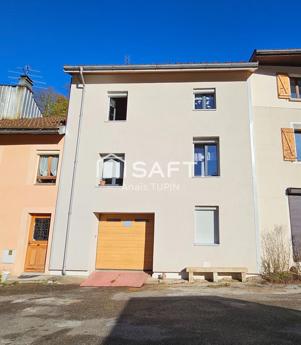 Achat maison à vendre 6 chambres 156 m² - Hauts-de-Bienne