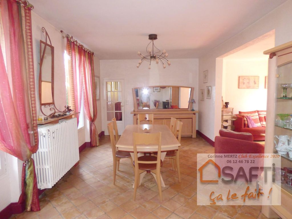 Achat maison à vendre 5 chambres 169 m² - Neauphle-le-Château