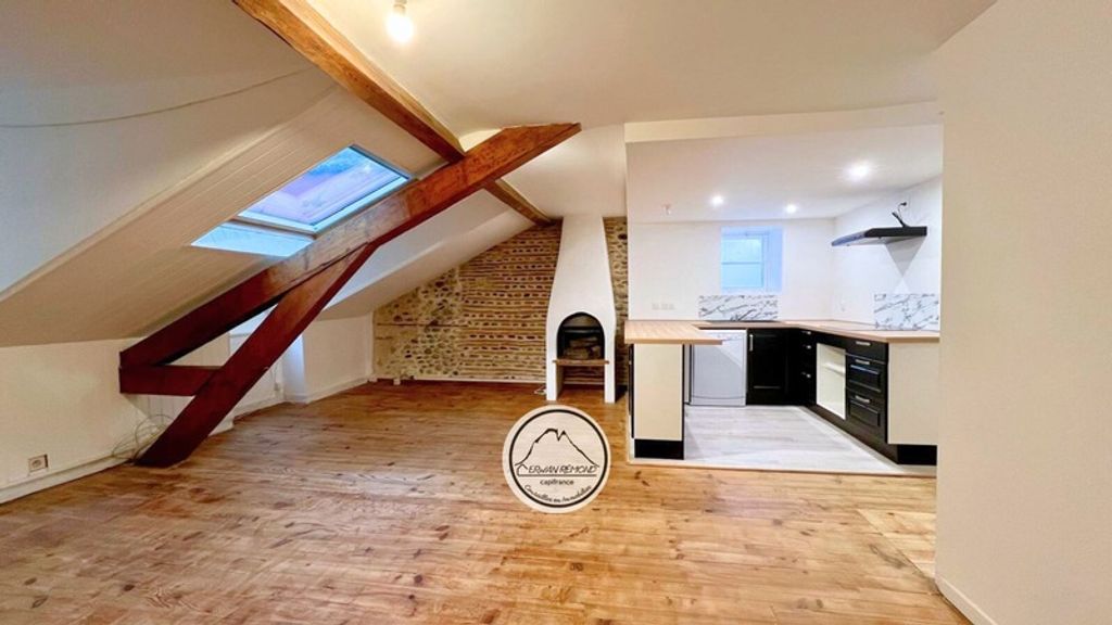 Achat appartement à vendre 3 pièces 76 m² - Pau