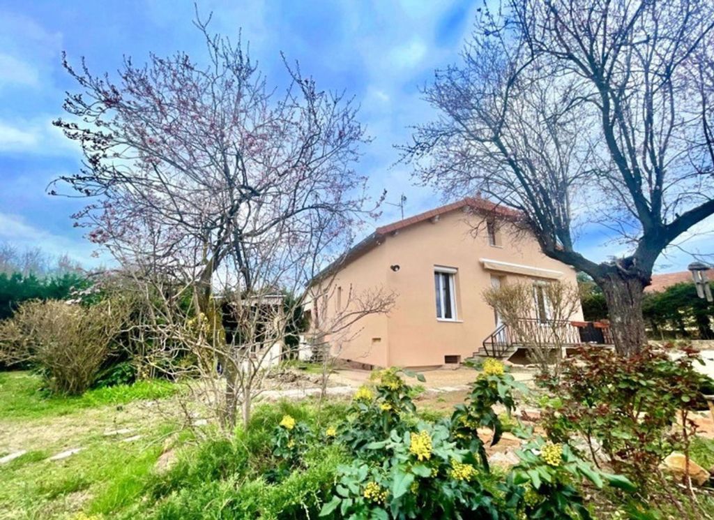 Achat maison à vendre 4 chambres 120 m² - Le Coteau