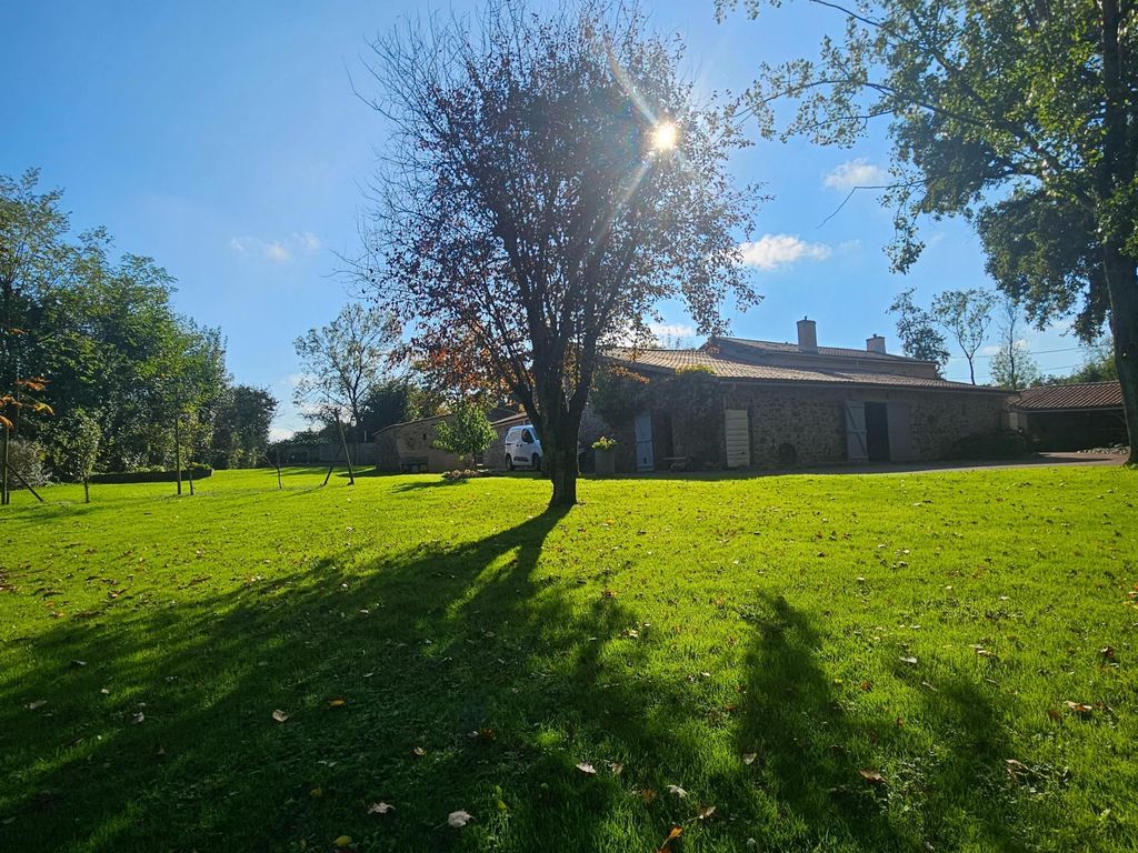 Achat maison 4 chambre(s) - La Chaize-le-Vicomte