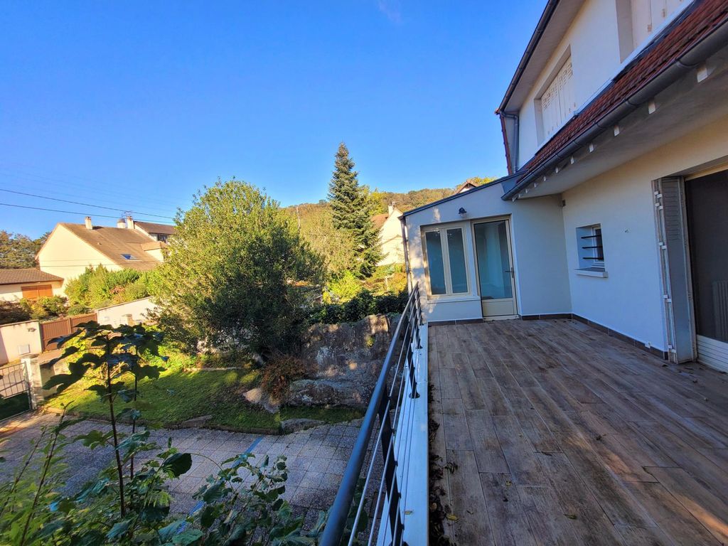 Achat maison à vendre 6 chambres 185 m² - Bures-sur-Yvette