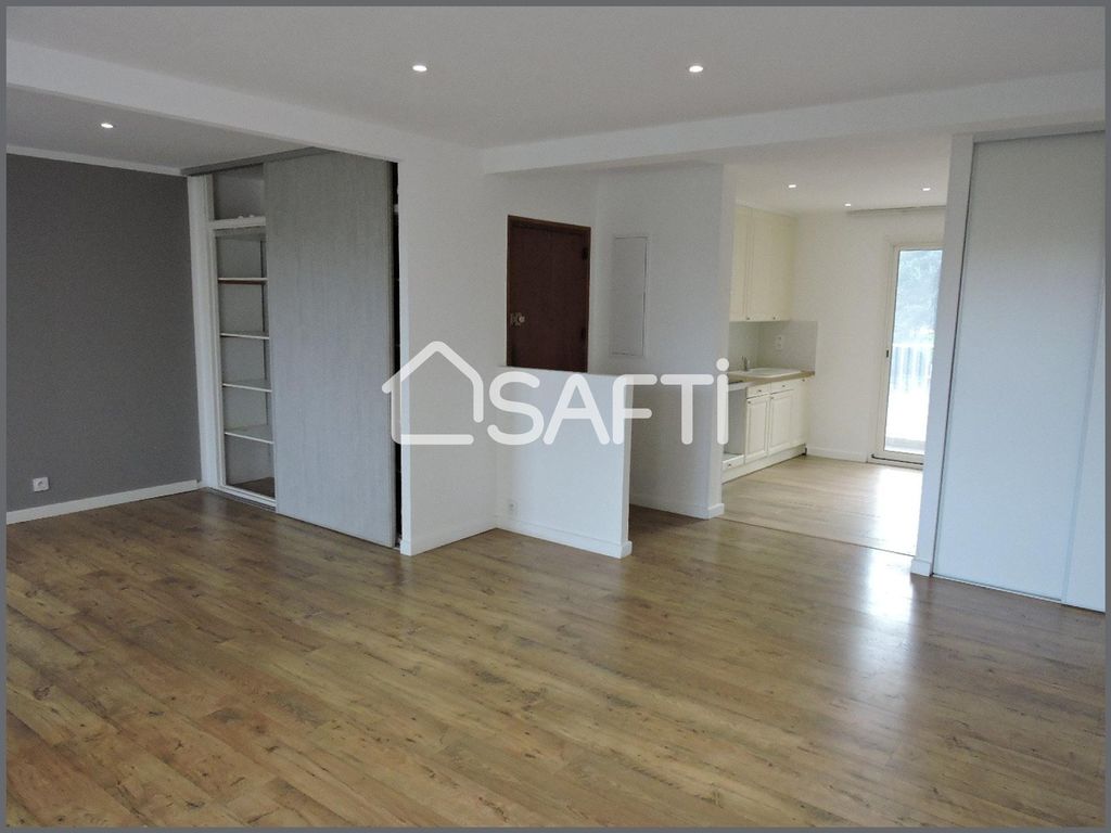 Achat appartement à vendre 3 pièces 75 m² - Biguglia