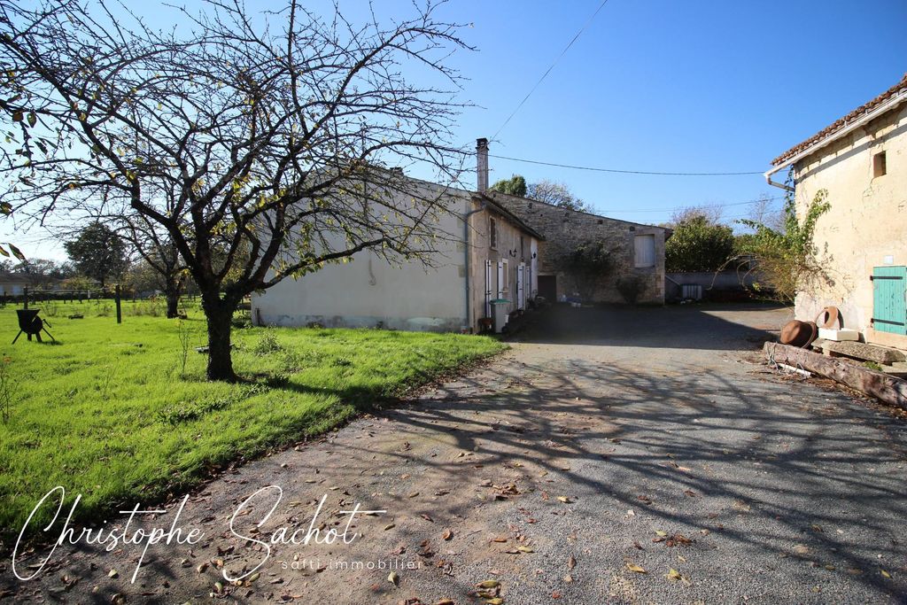 Achat maison à vendre 3 chambres 115 m² - Les Fosses