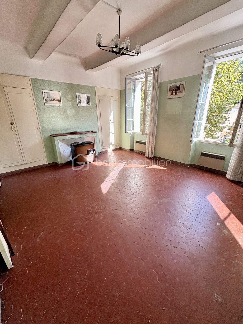 Achat maison à vendre 5 chambres 220 m² - Salernes