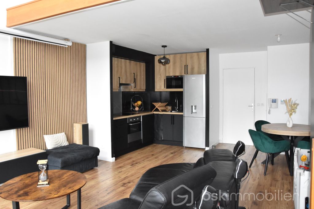 Achat maison à vendre 3 chambres 85 m² - Corbeil-Essonnes