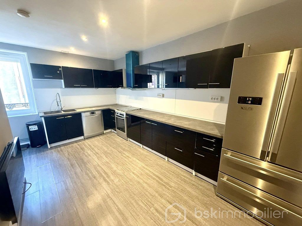 Achat appartement à vendre 3 pièces 76 m² - Roanne