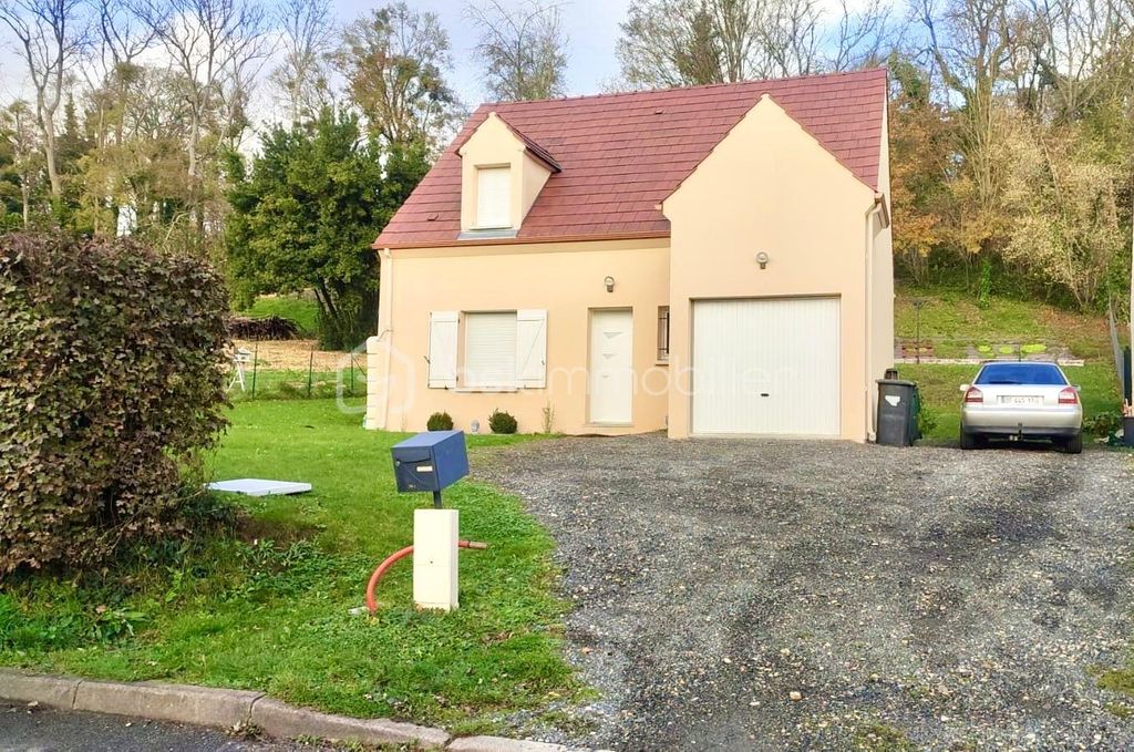 Achat maison à vendre 3 chambres 100 m² - Mortefontaine-en-Thelle