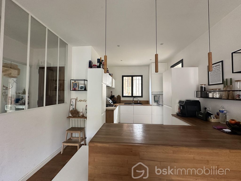 Achat maison à vendre 4 chambres 151 m² - Toulon