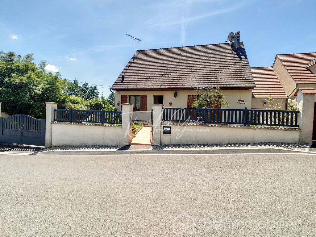 Achat maison à vendre 5 chambres 215 m² - Nanteuil-sur-Marne