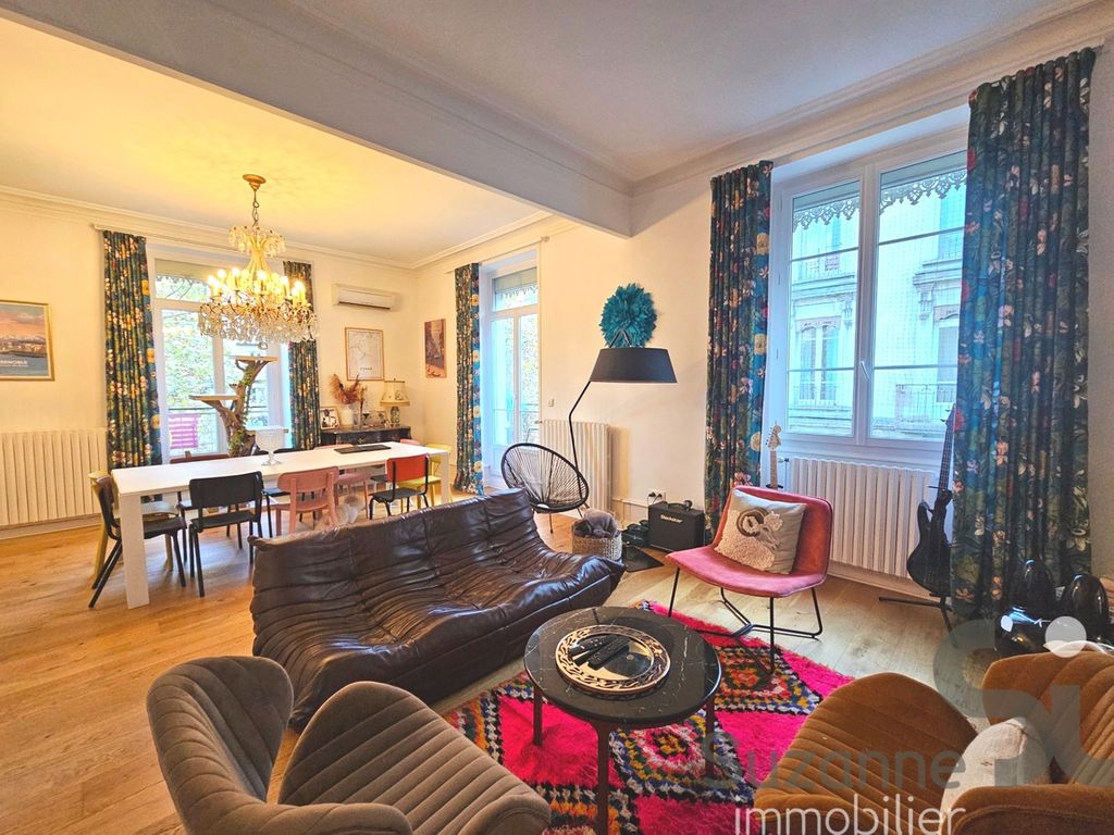 Achat appartement à vendre 4 pièces 107 m² - Grenoble