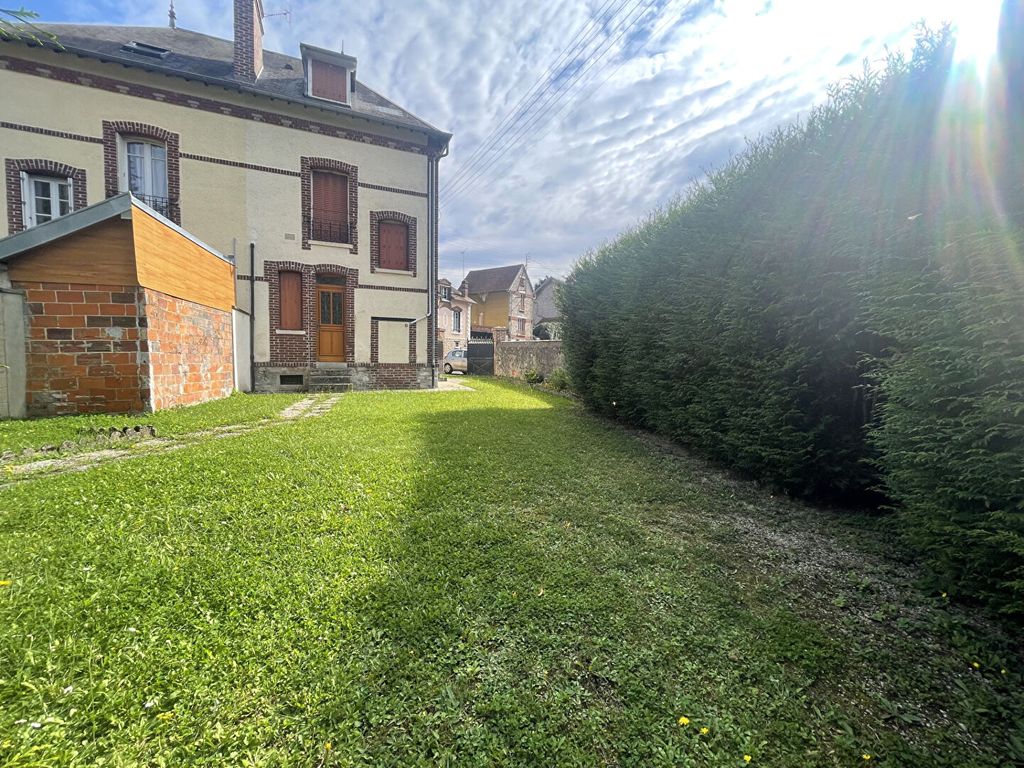 Achat maison à vendre 3 chambres 76 m² - Crépy-en-Valois