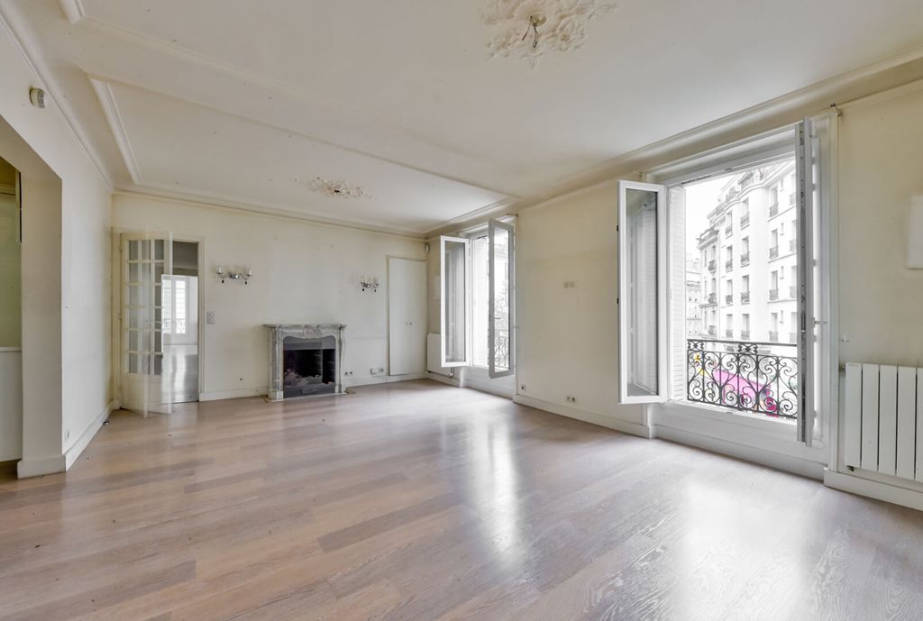 Achat appartement à vendre 4 pièces 103 m² - Paris 18ème arrondissement