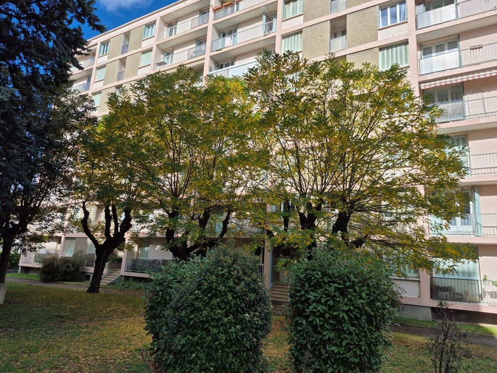 Achat appartement à vendre 3 pièces 57 m² - Grenoble