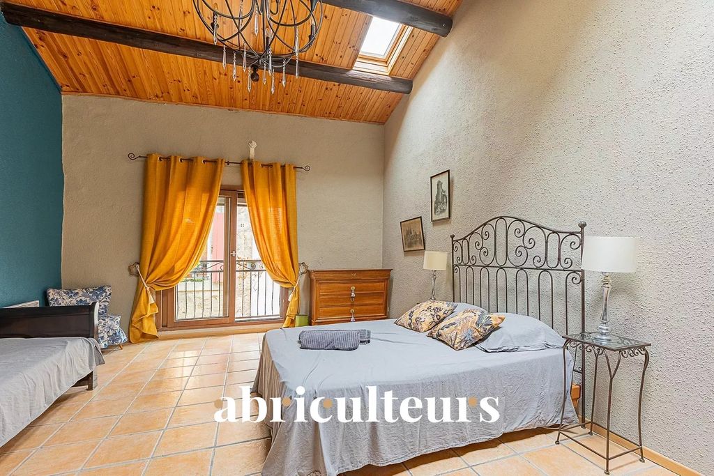 Achat maison 6 chambre(s) - Corneilhan