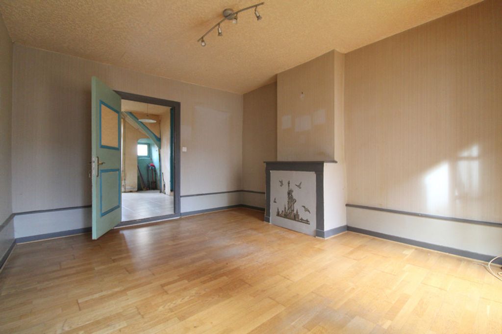 Achat maison à vendre 2 chambres 96 m² - La Pacaudière