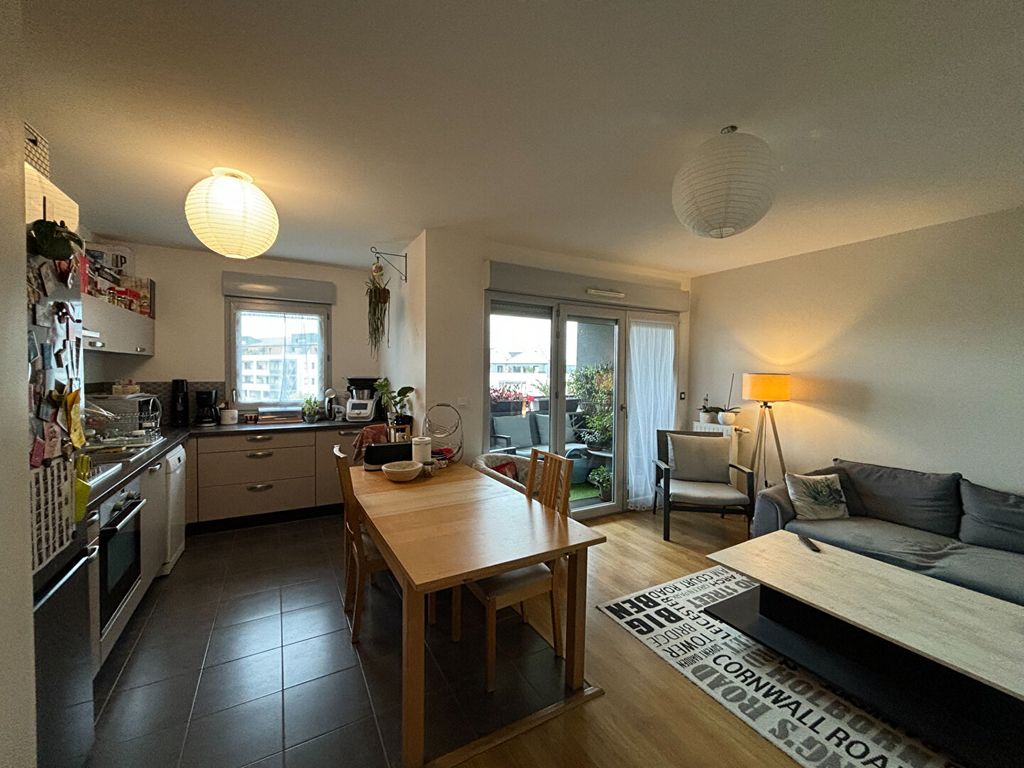 Achat appartement à vendre 3 pièces 63 m² - Bruz