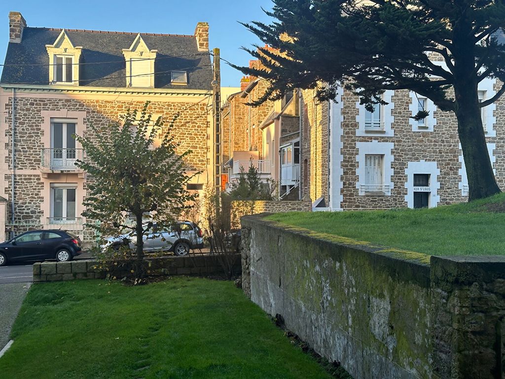 Achat appartement à vendre 2 pièces 51 m² - Saint-Malo