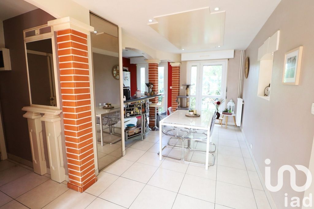 Achat appartement à vendre 3 pièces 56 m² - La Chapelle-Saint-Mesmin