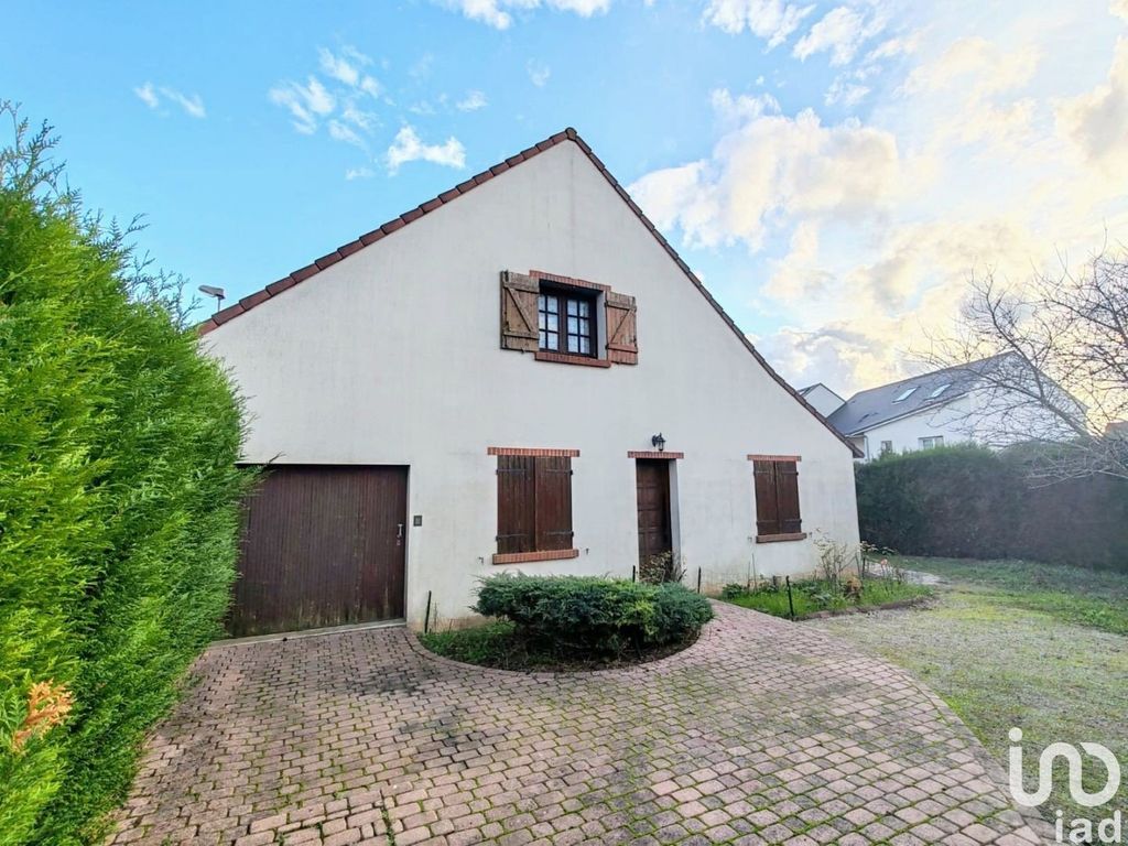 Achat maison à vendre 2 chambres 98 m² - La Chapelle-Saint-Mesmin