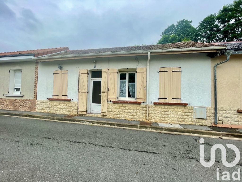 Achat maison à vendre 3 chambres 67 m² - Charleville-Mézières