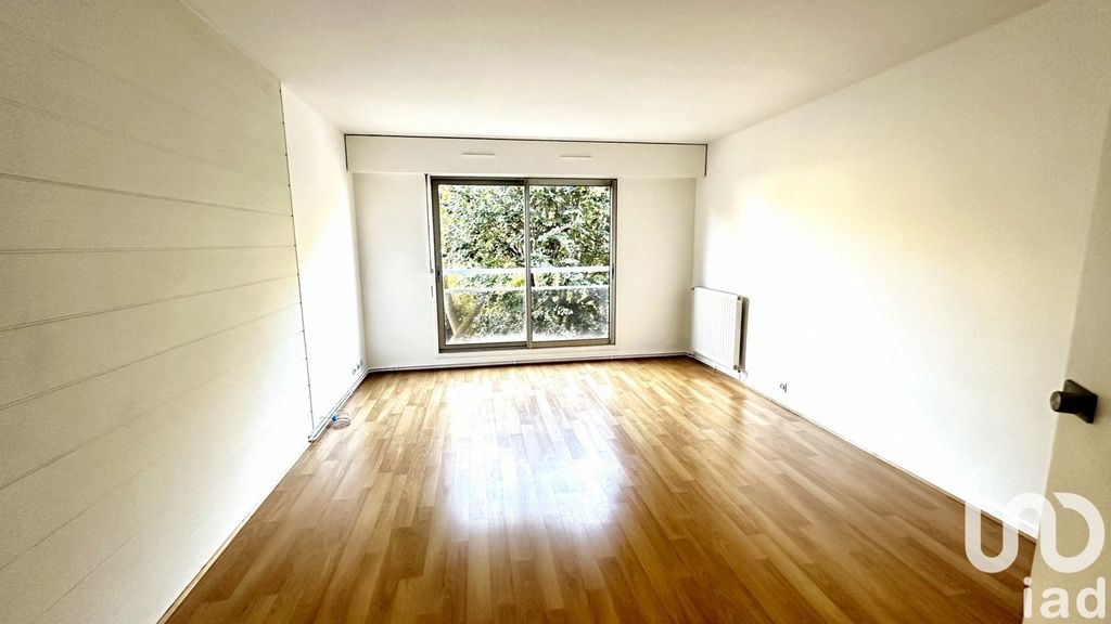 Achat appartement à vendre 3 pièces 72 m² - Courbevoie