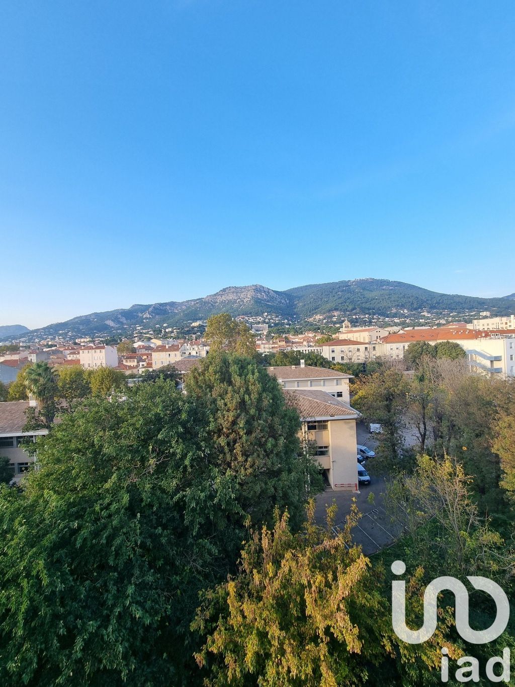 Achat appartement à vendre 4 pièces 66 m² - Toulon