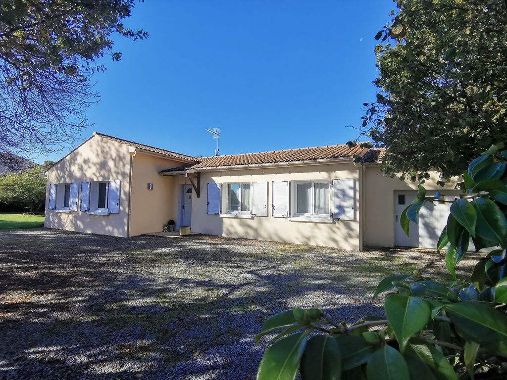 Achat maison à vendre 5 chambres 117 m² - Saint-Brevin-les-Pins