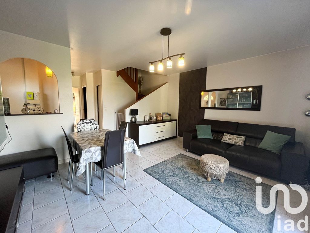 Achat maison à vendre 3 chambres 86 m² - Mézières-sur-Seine