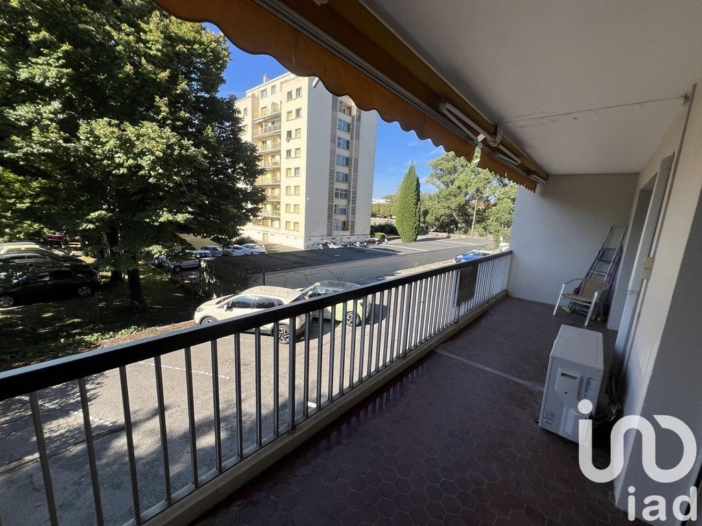 Achat appartement à vendre 3 pièces 92 m² - Montélimar