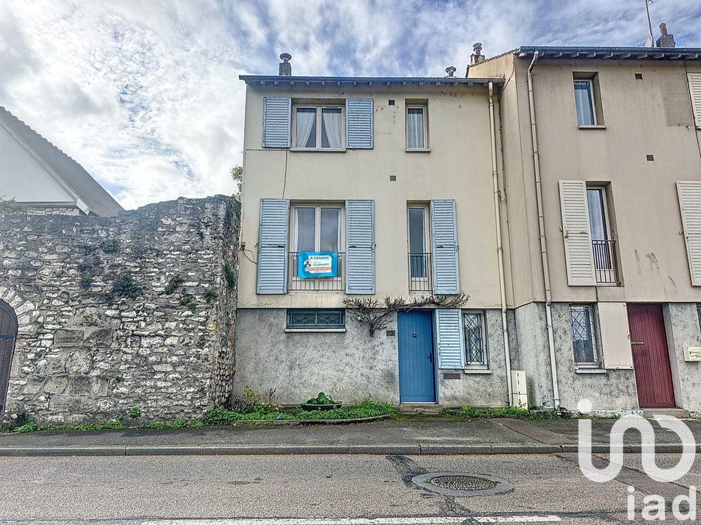 Achat maison à vendre 3 chambres 81 m² - Mantes-la-Jolie