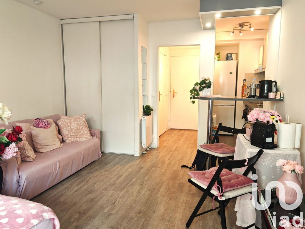 Achat studio à vendre 29 m² - Paris 15ème arrondissement