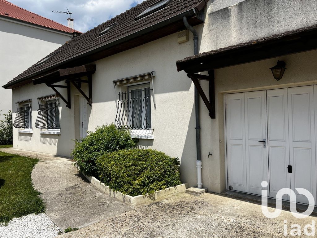 Achat maison à vendre 3 chambres 110 m² - Brou-sur-Chantereine