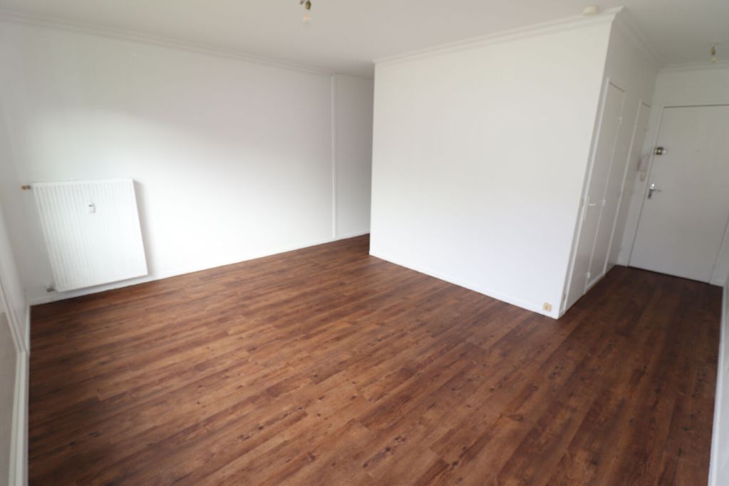 Achat studio à vendre 26 m² - Cormelles-le-Royal