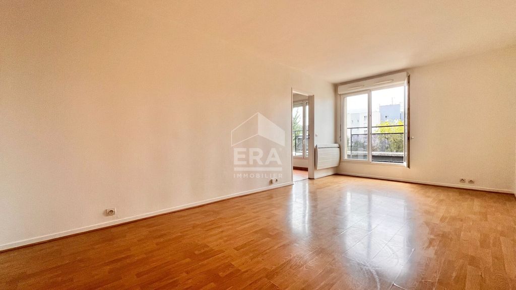 Achat appartement à vendre 3 pièces 84 m² - Corbeil-Essonnes