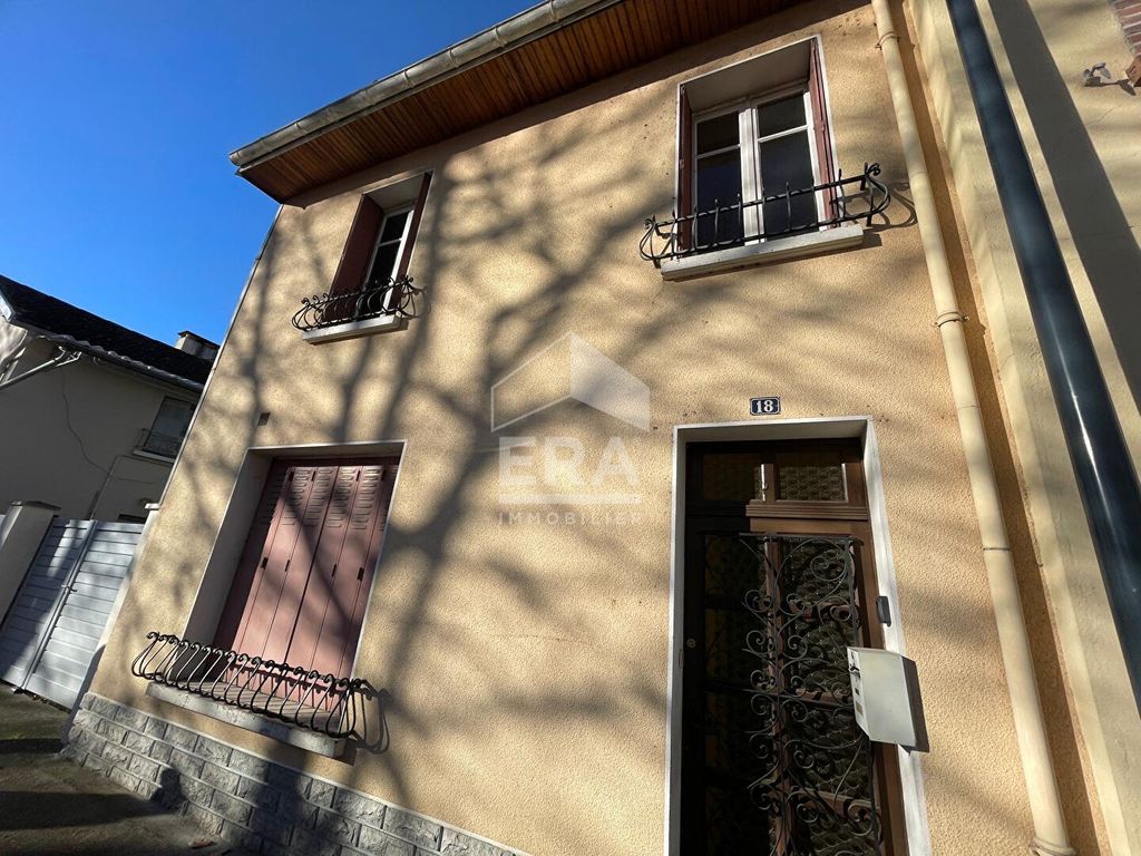 Achat maison à vendre 4 chambres 138 m² - Vic-en-Bigorre