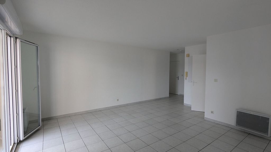 Achat appartement à vendre 2 pièces 50 m² - Châteaurenard