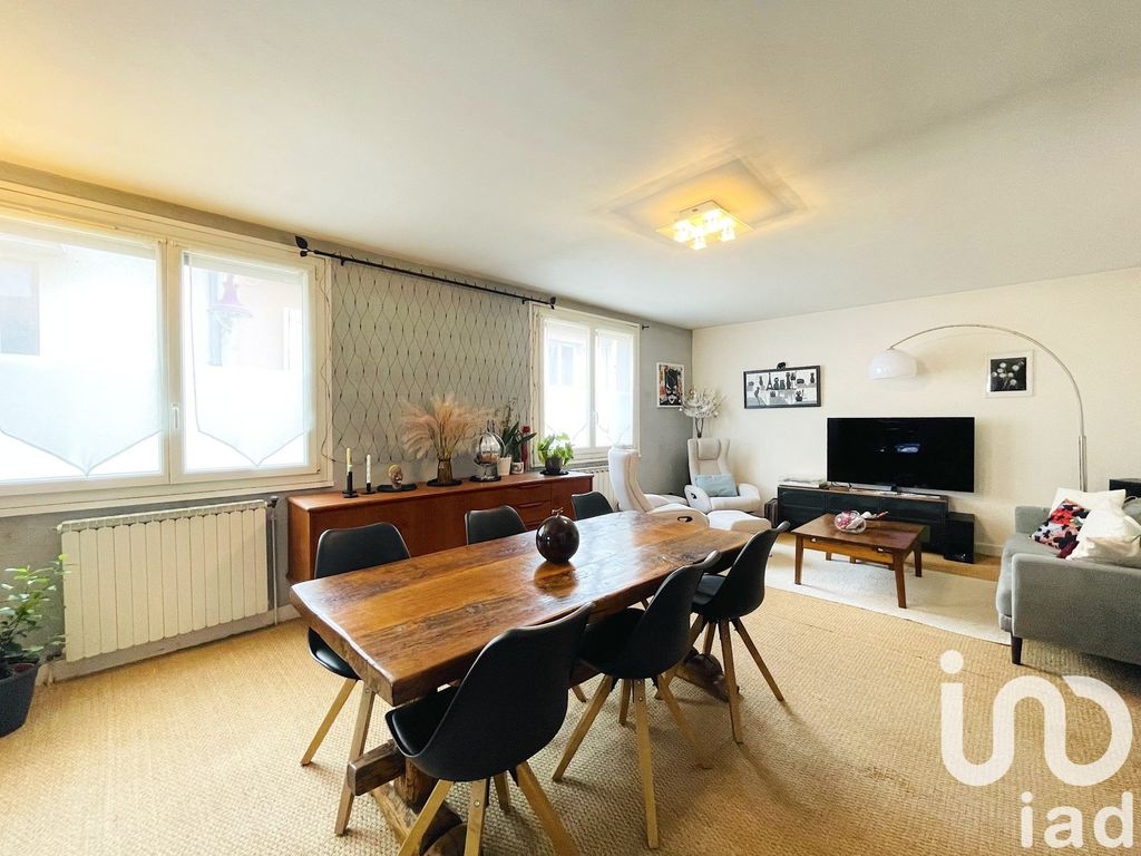 Achat maison à vendre 3 chambres 130 m² - Malintrat