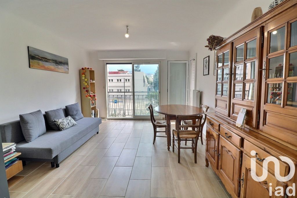 Achat appartement à vendre 3 pièces 55 m² - Marseille 10ème arrondissement