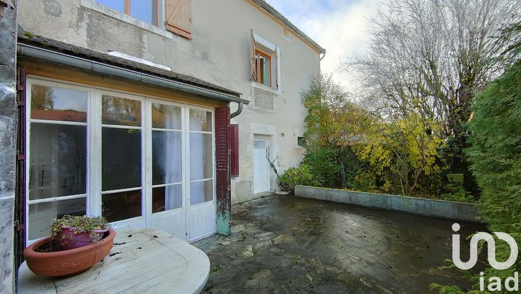 Achat maison à vendre 5 chambres 154 m² - Coulangeron