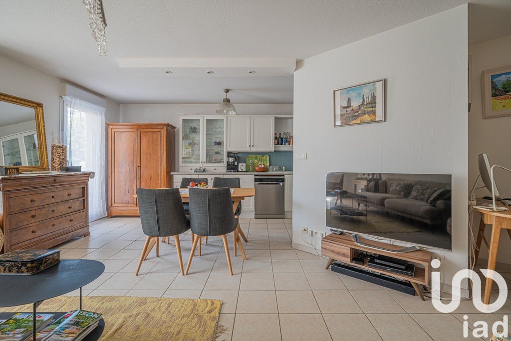 Achat appartement à vendre 4 pièces 89 m² - Saint-Martin-le-Vinoux