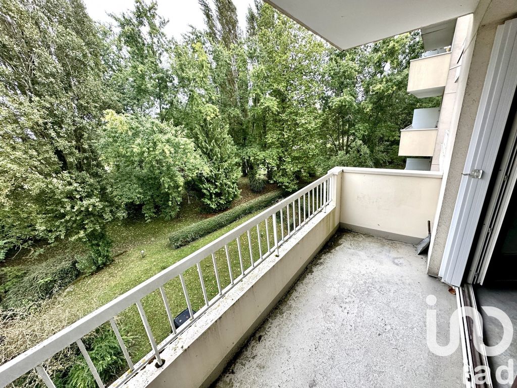 Achat appartement à vendre 3 pièces 65 m² - Rambouillet