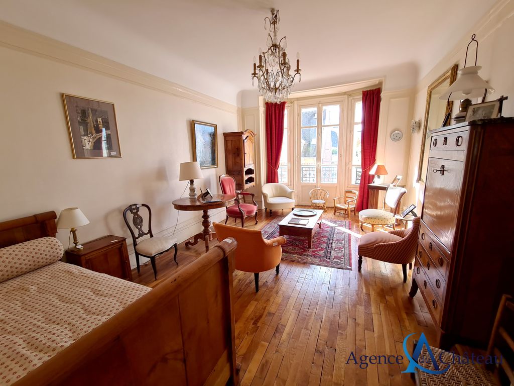 Achat appartement à vendre 3 pièces 91 m² - Compiègne