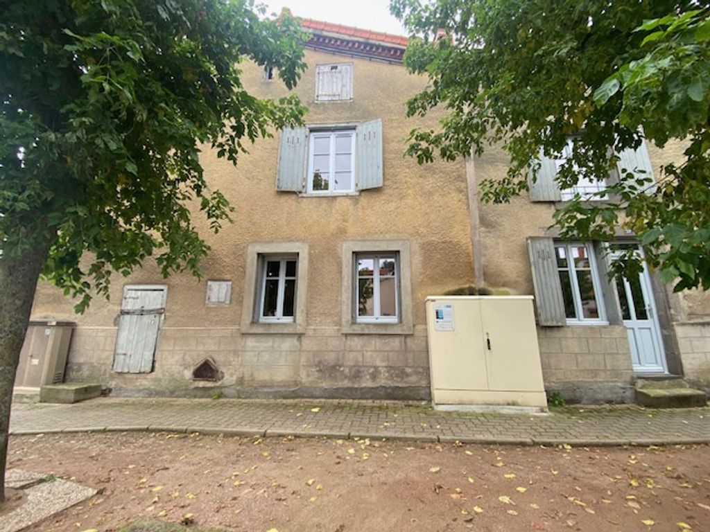 Achat maison à vendre 2 chambres 68 m² - Maringues