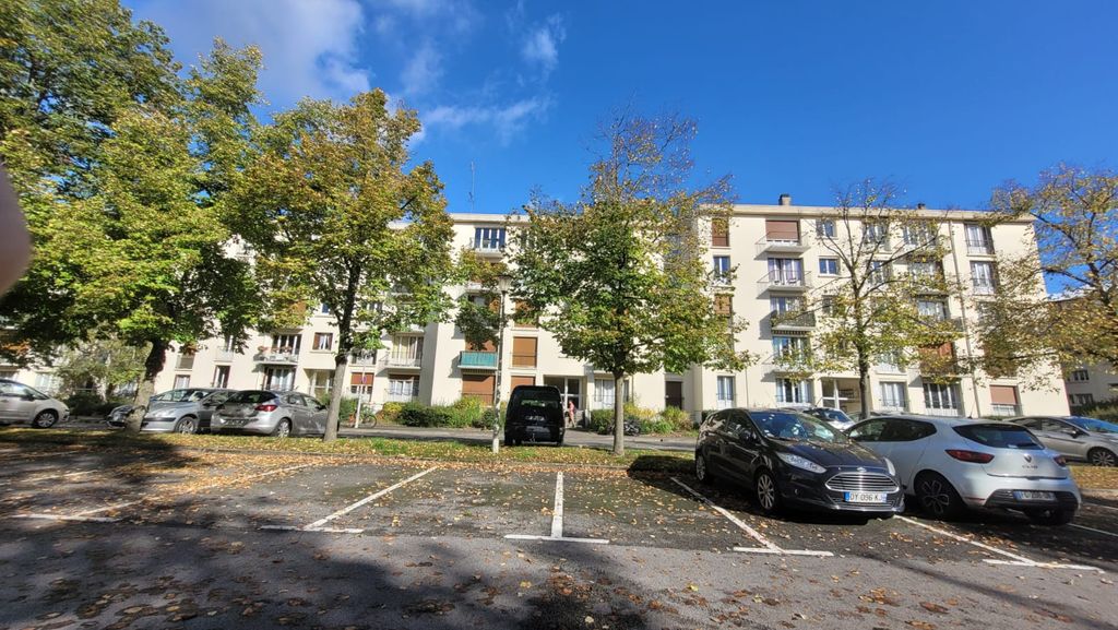 Achat appartement à vendre 3 pièces 63 m² - Compiègne