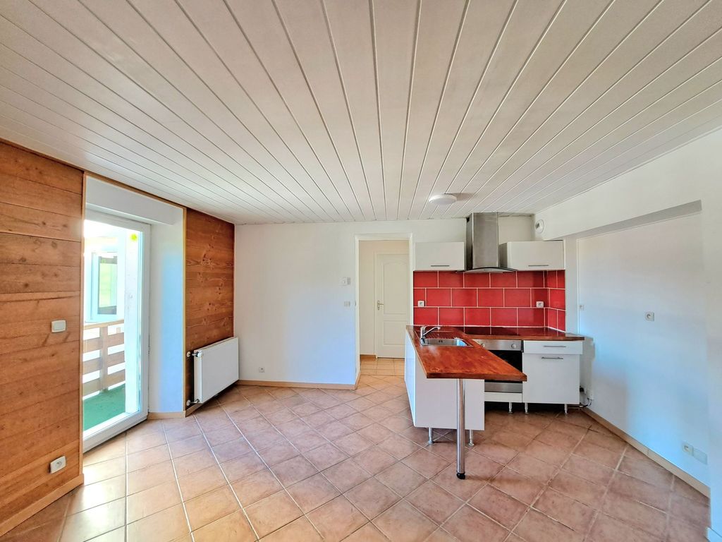 Achat appartement à vendre 3 pièces 63 m² - Le Petit-Bornand-les-Glières