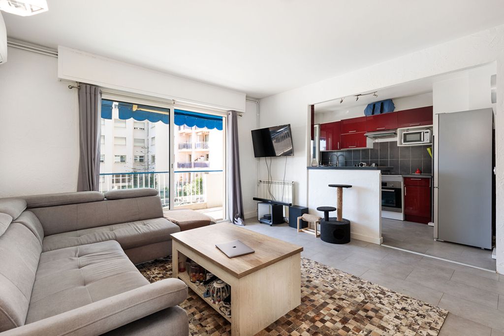 Achat appartement à vendre 2 pièces 51 m² - Cagnes-sur-Mer