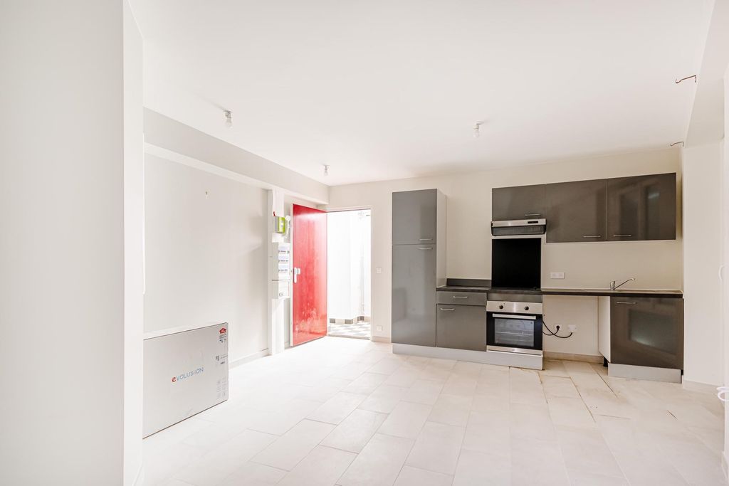 Achat appartement à vendre 2 pièces 34 m² - Ivry-sur-Seine